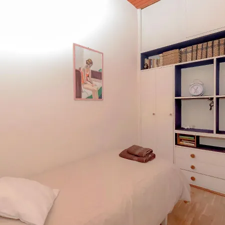 Eixample Esquerre Arago Rocafort By Interhome Apartment Barcelona