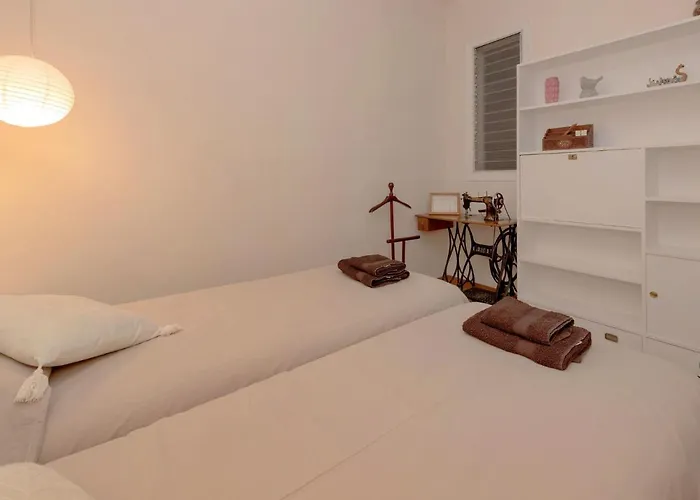 Eixample Esquerre Arago Rocafort By Interhome