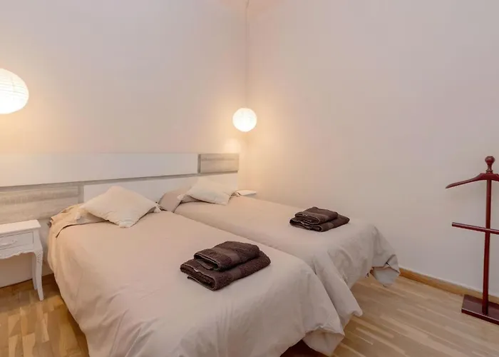 Eixample Esquerre Arago Rocafort By Interhome Apartamento Barcelona